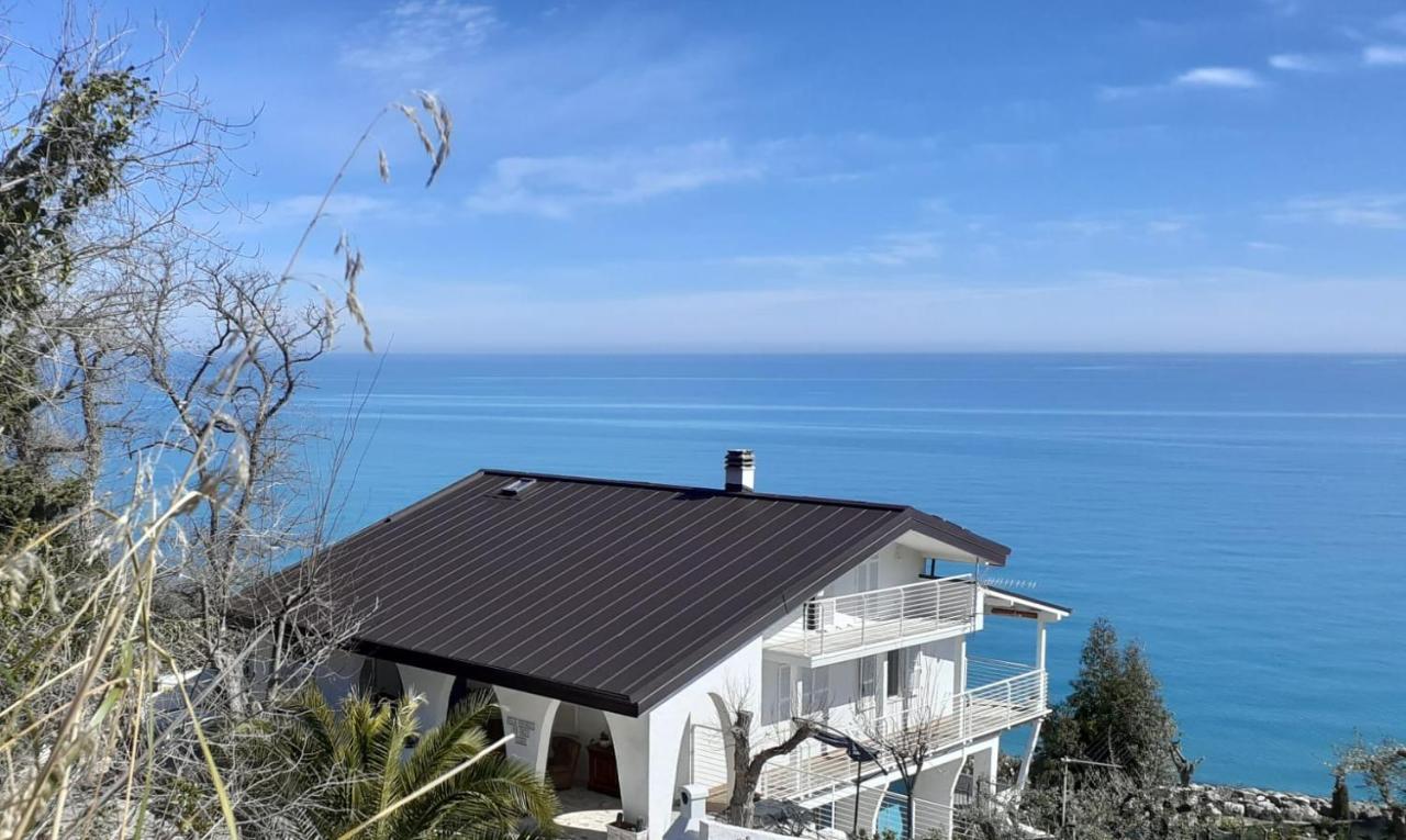 Vista D'Amare Hotel Pedaso Luaran gambar